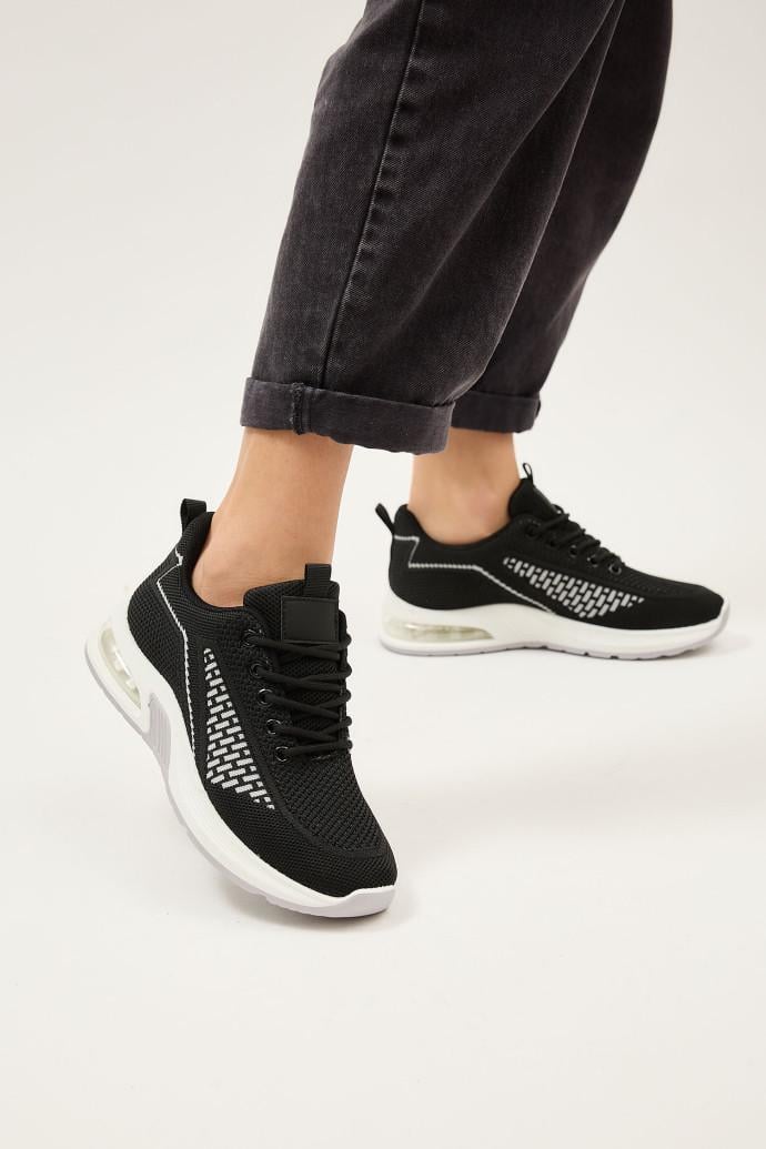 Кросівки жіночі демісезонні LONZA р. 41 Чорний (199145) - фото 1 Кросівки жіночі демісезонні LONZA р. 41 Чорний (199145) - фото 1