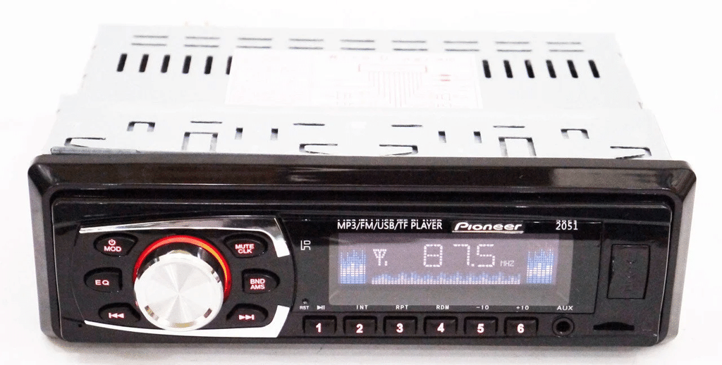 Автомагнитола Pioneer 2051 ISO USB/SD/FM/AUX с пультом ДУ 4x50 Вт