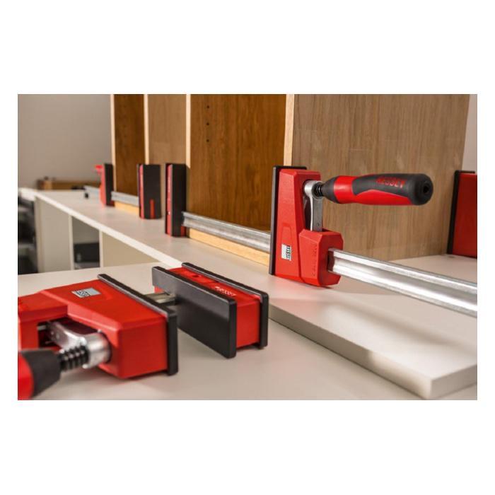 Струбцина корпусная BESSEY REVO KR 1000х95 мм разжим 255-1130 мм усилие до 7000 Н 3,28 кг KR100-2K (15362) - фото 3 Струбцина корпусная BESSEY REVO KR 1000х95 мм разжим 255-1130 мм усилие до 7000 Н 3,28 кг KR100-2K (15362) - фото 3