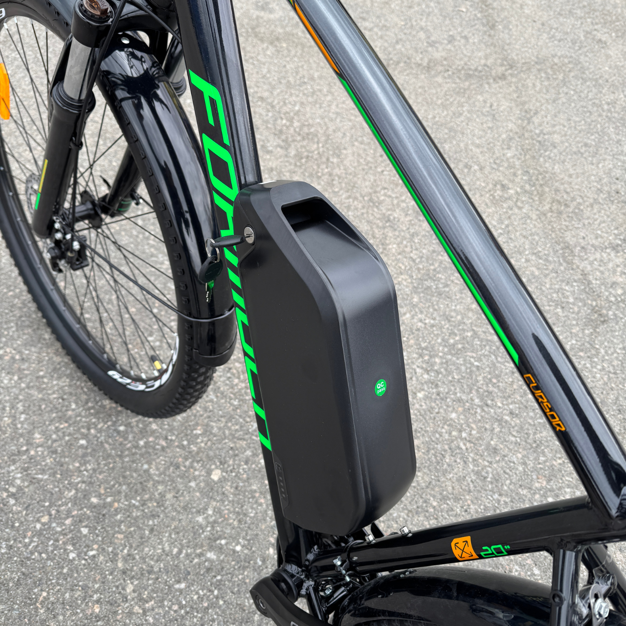 Велосипед з електроприводом AL Formula CURSOR MAN DD CS 28" 20" 48B 17,5Ахч 350 Вт 2025 року Сріблясто-зелений - фото 8