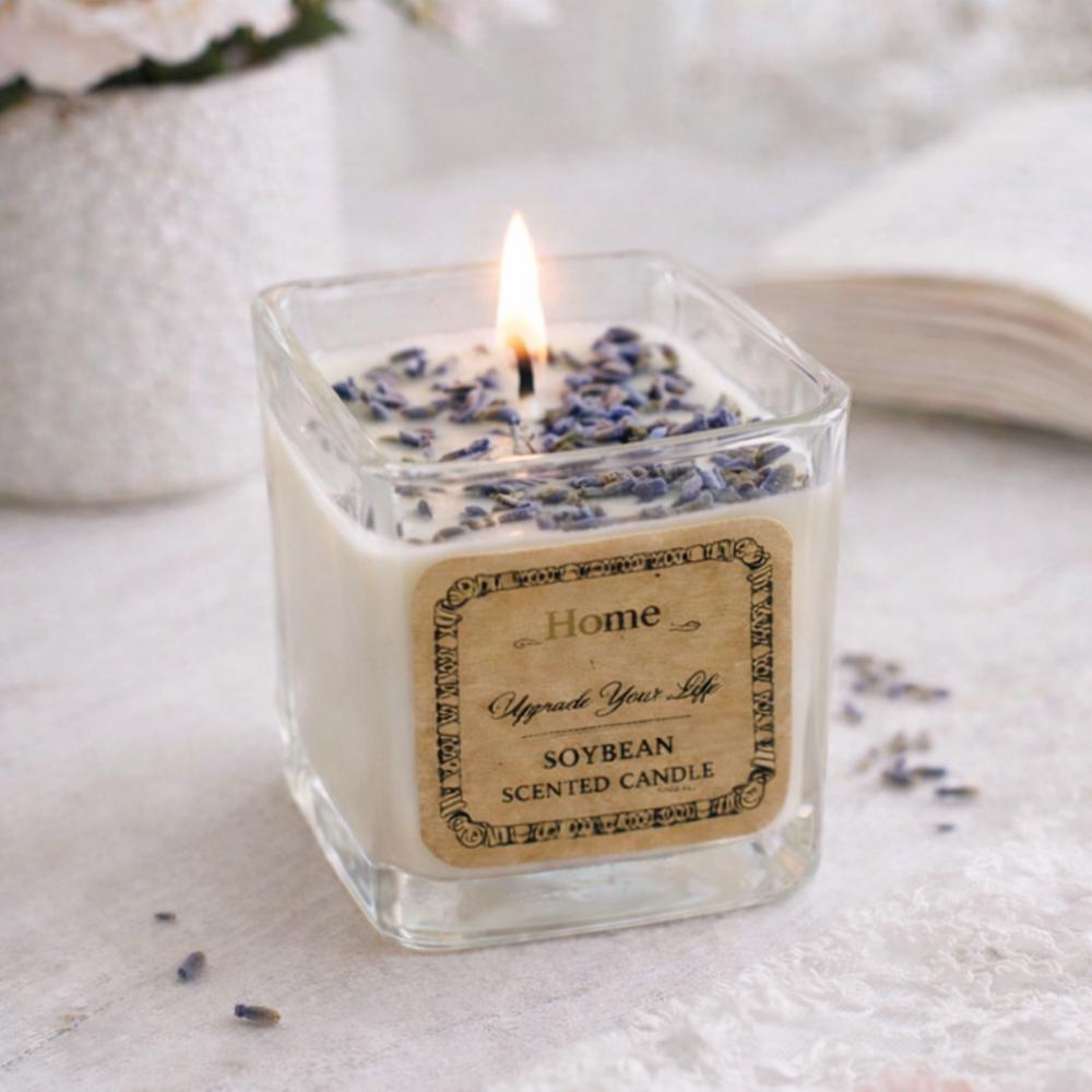 Аромасвічка у скляному стакані з кришечкою Lavender 360 г 7x7x7,5 см (37-116652)