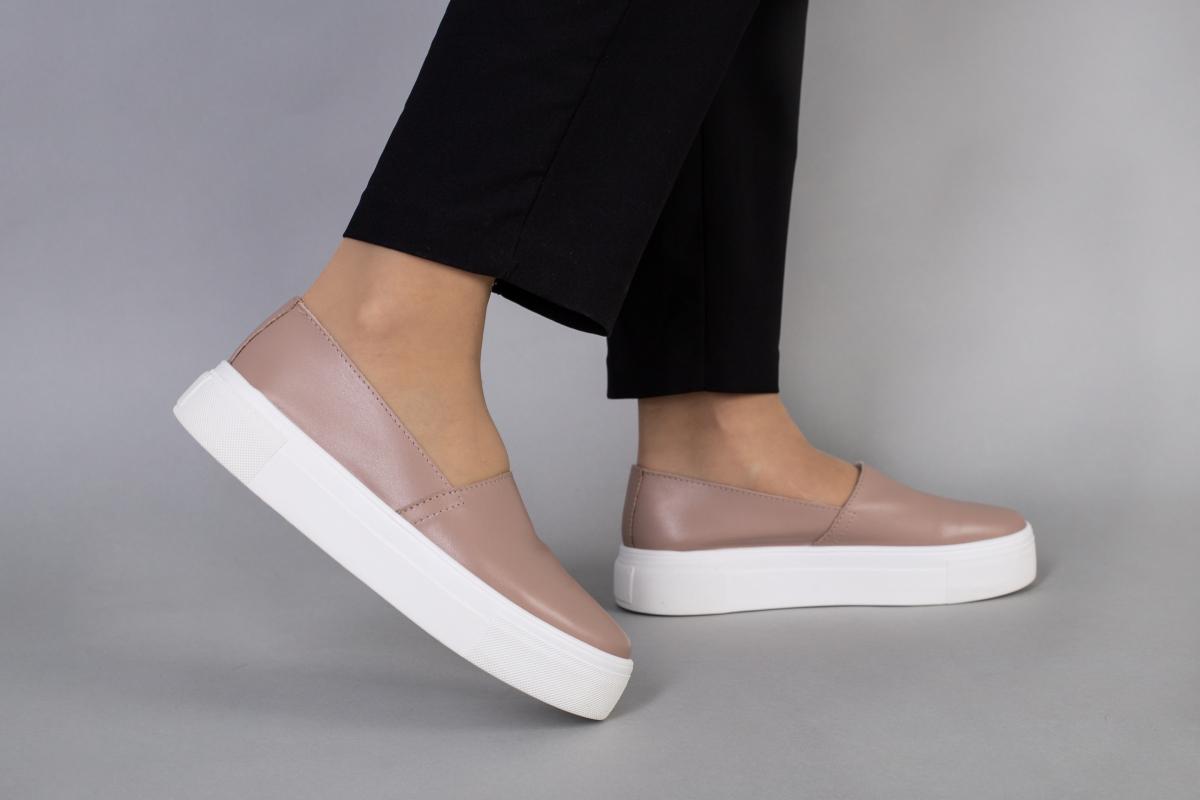 Слипоны женские кожаные р. 40 Бежевый (9907-2/40) Слипоны женские кожаные р. 40 Бежевый (9907-2/40)