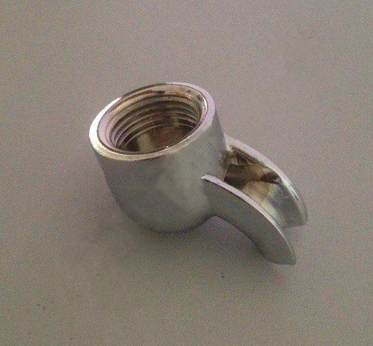 Носик пролива изогнутый короткий 3/8" (35397579)