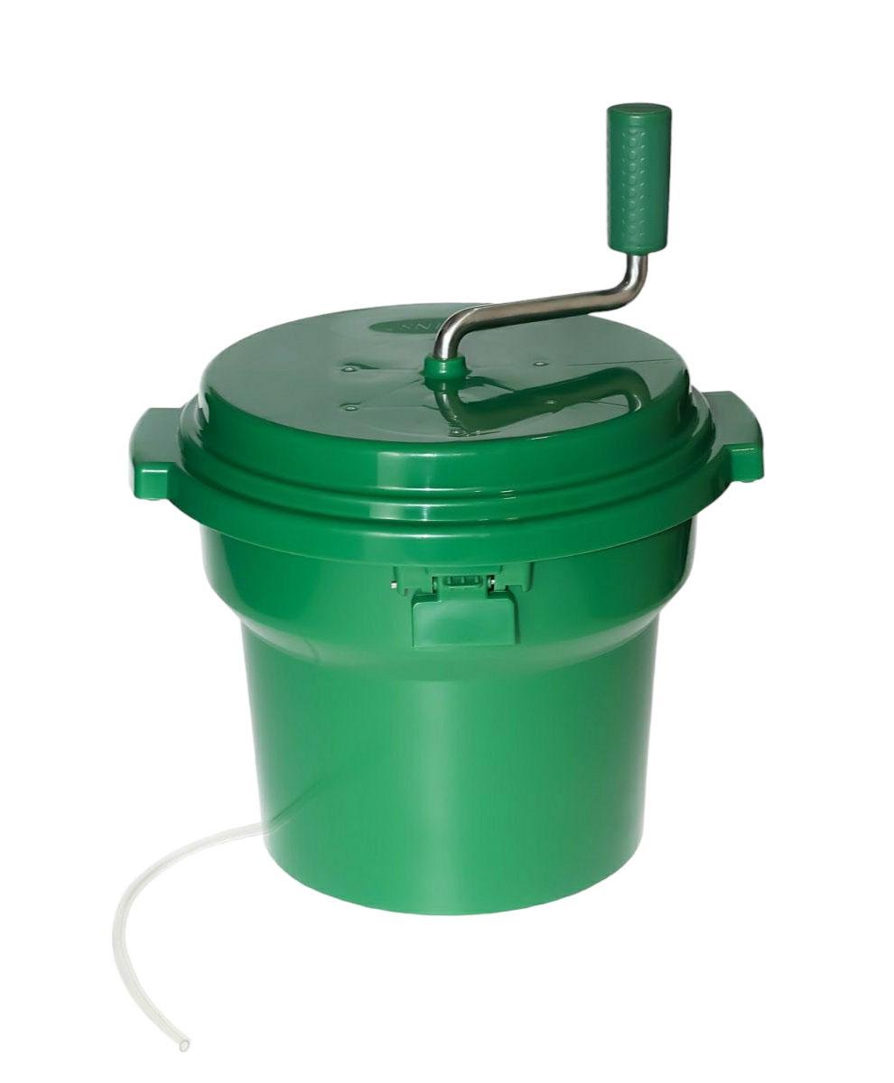 Сушилка для зелени и салата One Chef механическая из полипропилена 9,5 л Зеленый (51859) Сушилка для зелени и салата One Chef механическая из полипропилена 9,5 л Зеленый (51859)