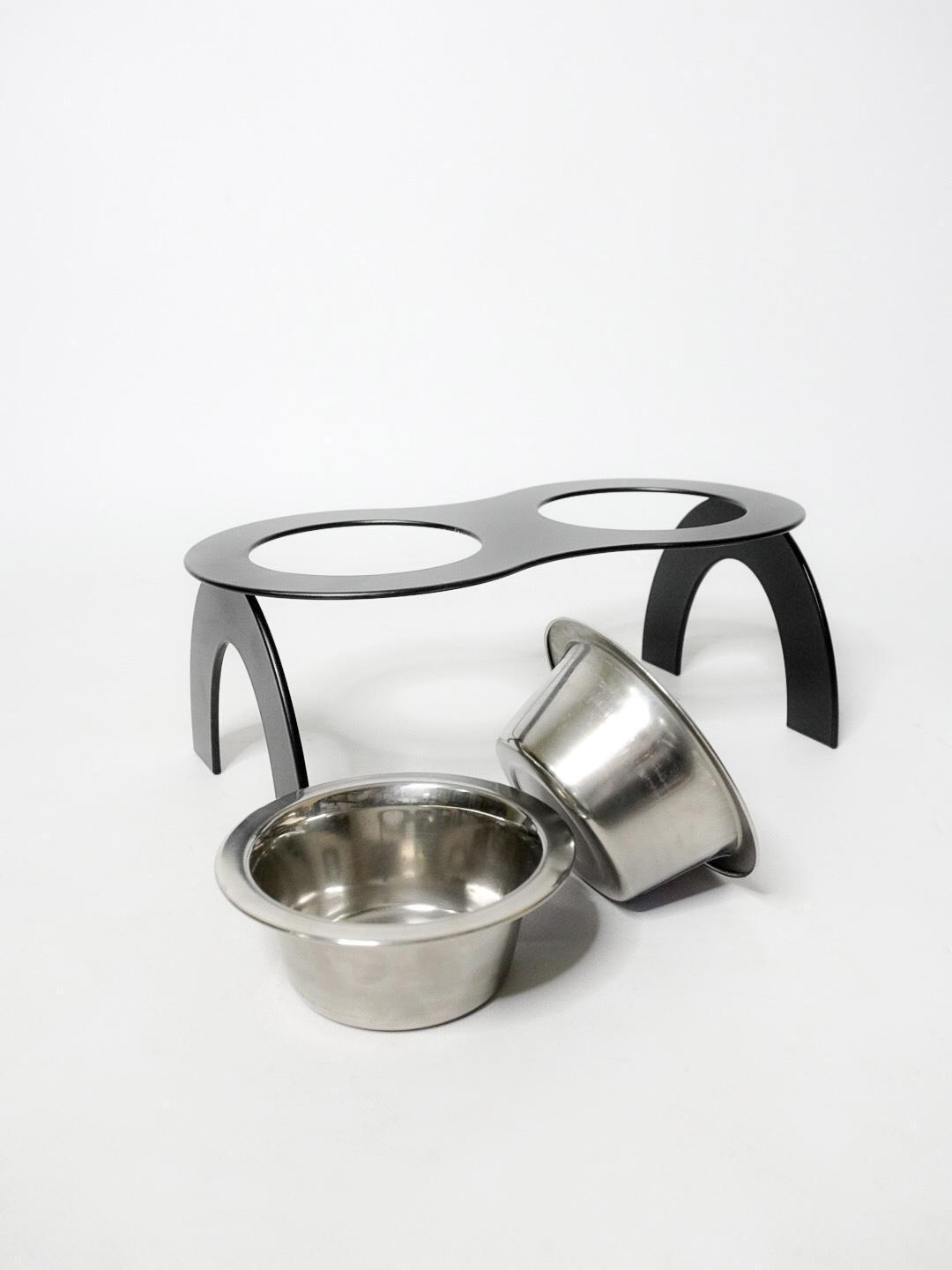 Кормушка Best friend для кошек на 2 миски металл 80 мм 0,2 л Черный (1024562к) - фото 4 Кормушка Best friend для кошек на 2 миски металл 80 мм 0,2 л Черный (1024562к) - фото 4