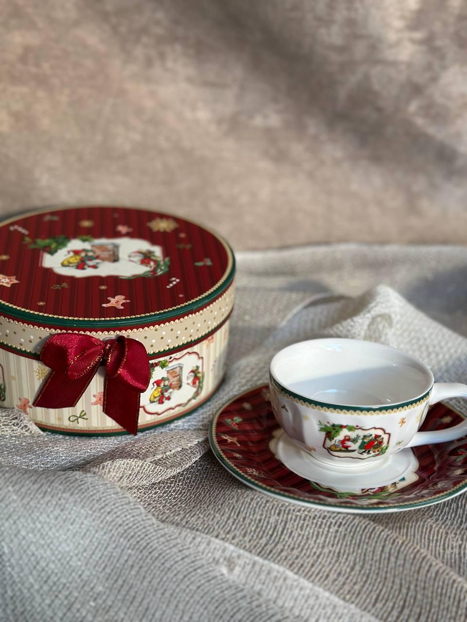Чашка новогодняя Magic Christmas фарфоровая с блюдцем в подарочной упаковке 120 мл 13 см (R33354) - фото 2