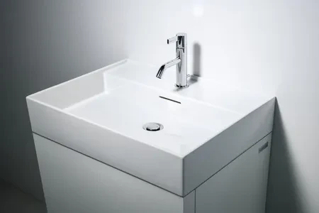 Умивальник Laufen Kartell By (H8103337571041) Умивальник Laufen Kartell By (H8103337571041)