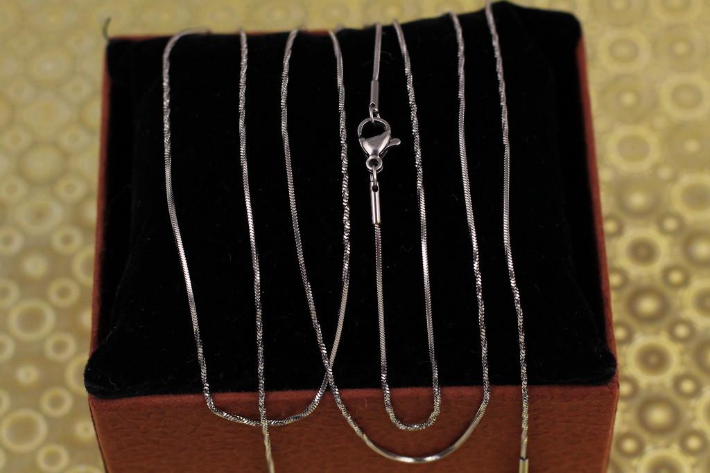 Цепь Xuping Jewelry Жгут с перекрутом 60 см 1 мм Серебристый (1896364813)