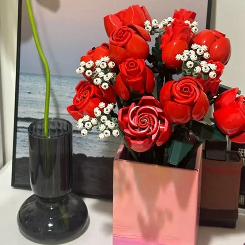 Конструктор Букет Троянд 822 деталі Червоний (383) - фото 4 Конструктор Букет Троянд 822 деталі Червоний (383) - фото 4