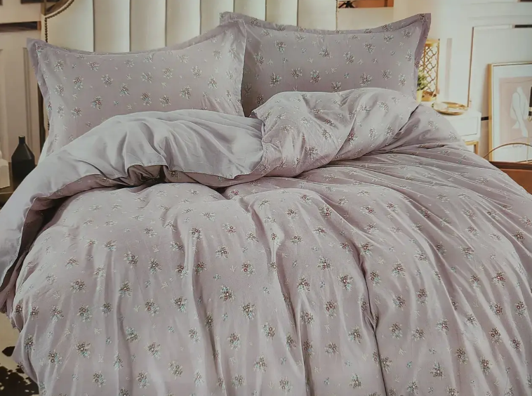 Комплект постельного белья Laura-Grand 24 сатин евро Светло-серый (2917434680)