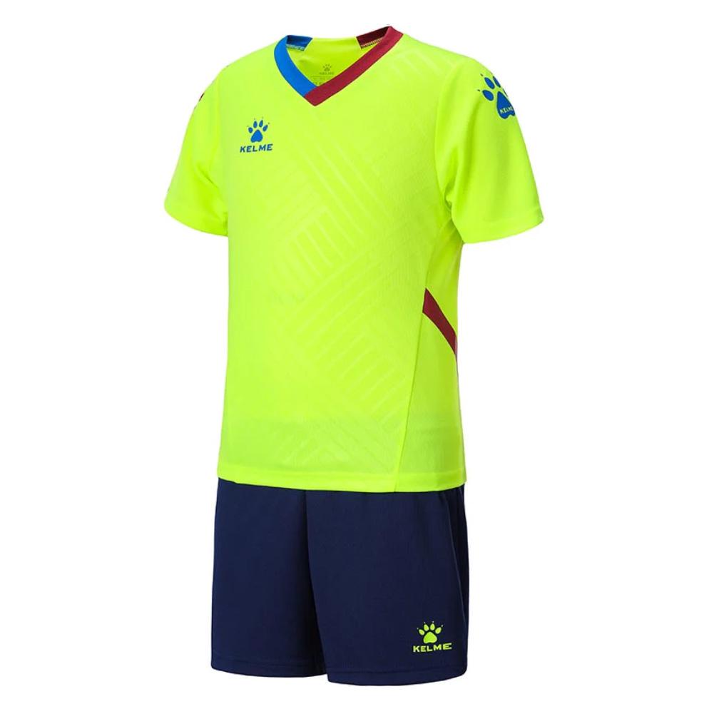 Комплект детской футбольной формы KELME NAVARRO 8251ZB3005.9904 160 см Комплект детской футбольной формы KELME NAVARRO 8251ZB3005.9904 160 см