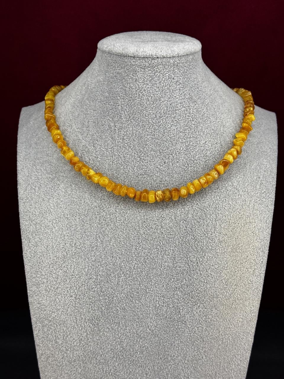Буси з бурштину лікувальні 48 см (н-889)