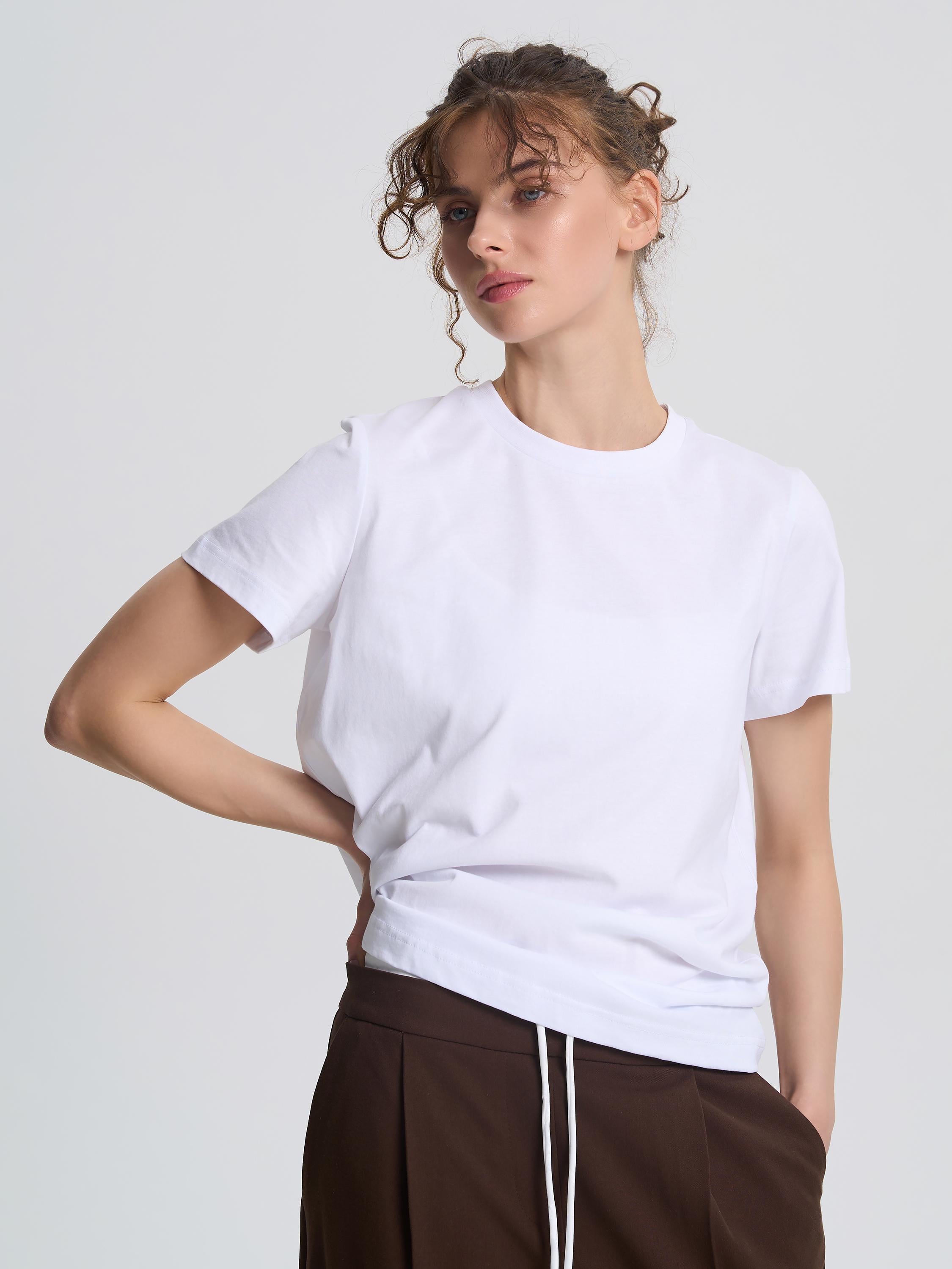 Футболка жіноча базова ROZA 231107 XL Білий (4824005697517)