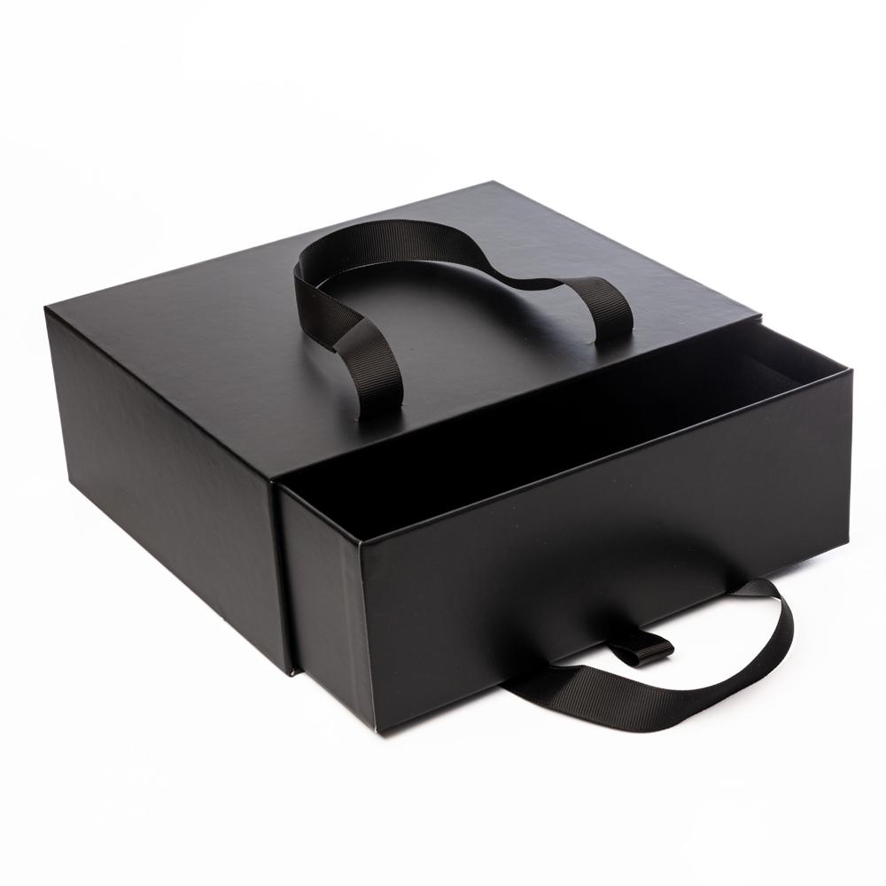 Подарункова коробка Primo з ручками 23х20х8,5 см Black (8599) - фото 2