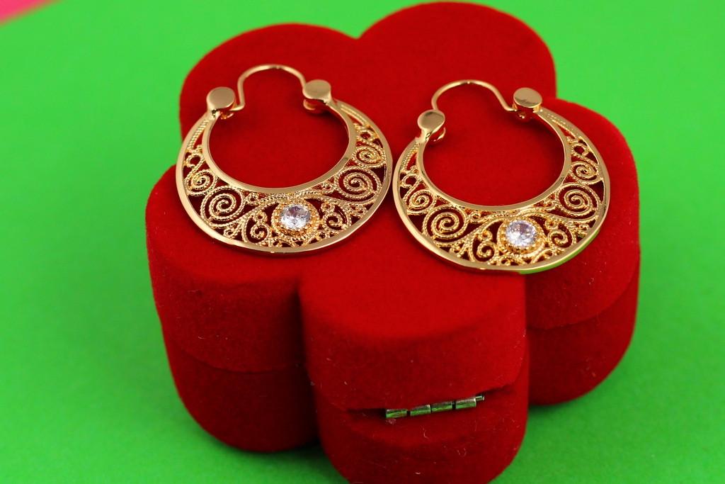 Серьги коромысла Xuping Jewelry Ажурная подкова 3,3 см Золотистый (1746295775)