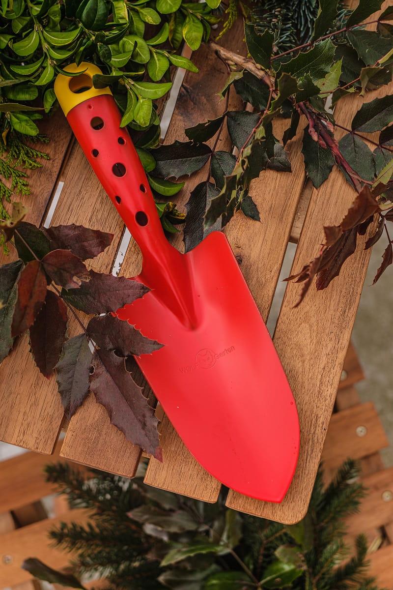 Садовая лопатка WOLF-Garten лакированная (400028) - фото 2 Садовая лопатка WOLF-Garten лакированная (400028) - фото 2