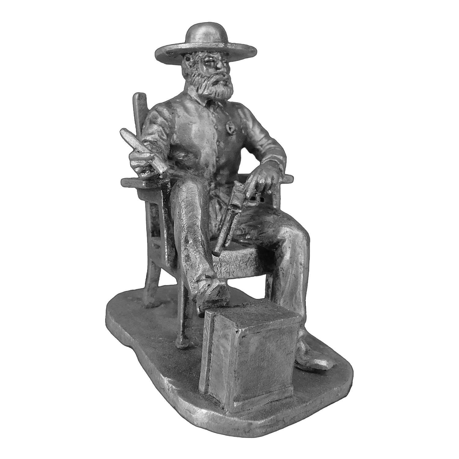 Статуэтка коллекционная Шериф с сигарой из металла и олова 6,5 см (42000191)