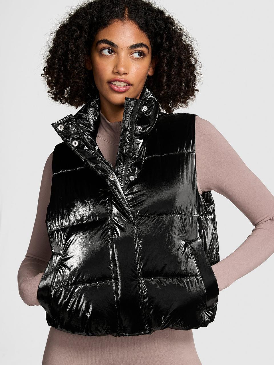 Жилет женский Victoria's Secret High Shine Marshmallow Puffer Vest M Черный (866866402918)
