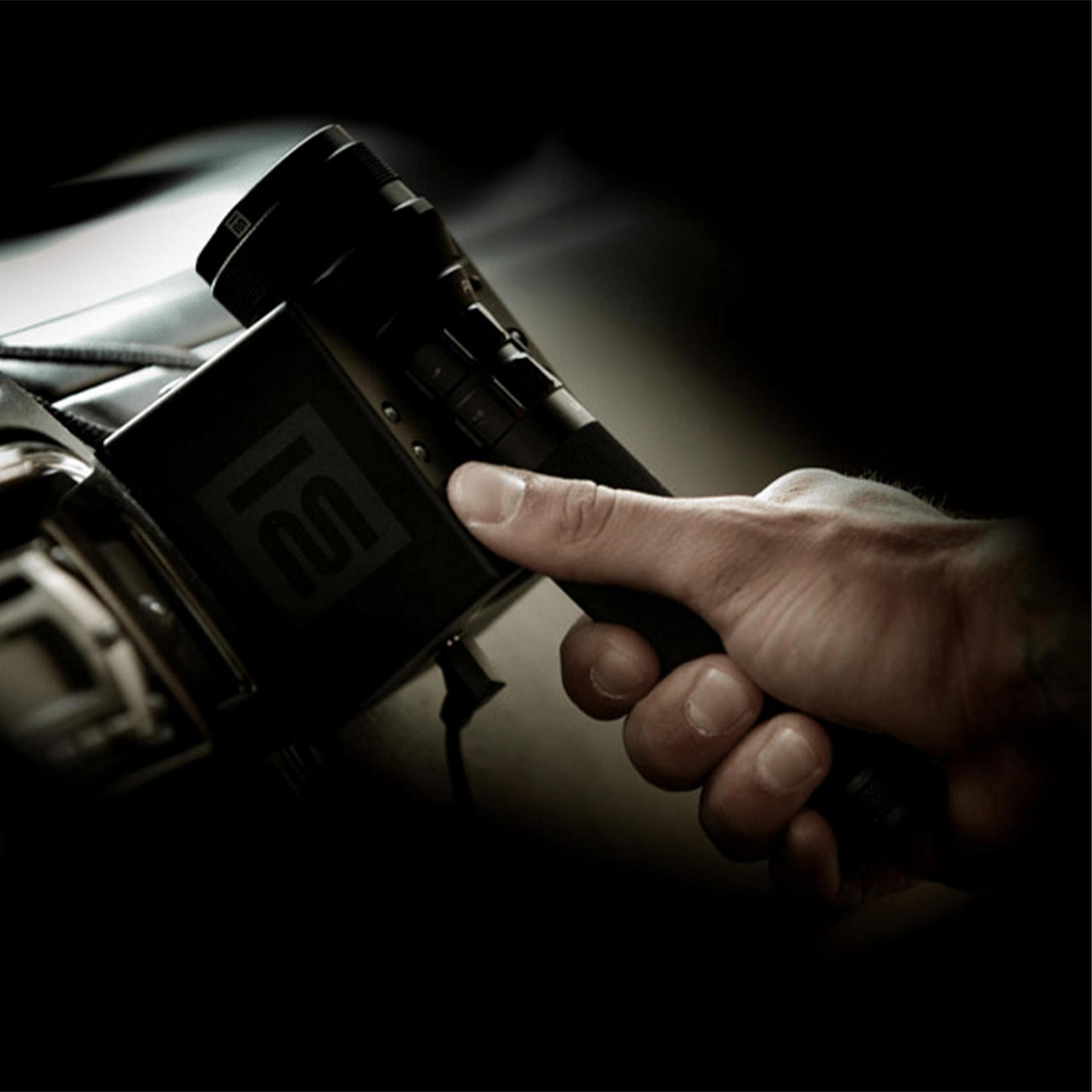 Фонарь Mactronic Patrol LTD 1000 Lm Rechargeable (THH0055) - фото 17 Фонарь Mactronic Patrol LTD 1000 Lm Rechargeable (THH0055) - фото 17