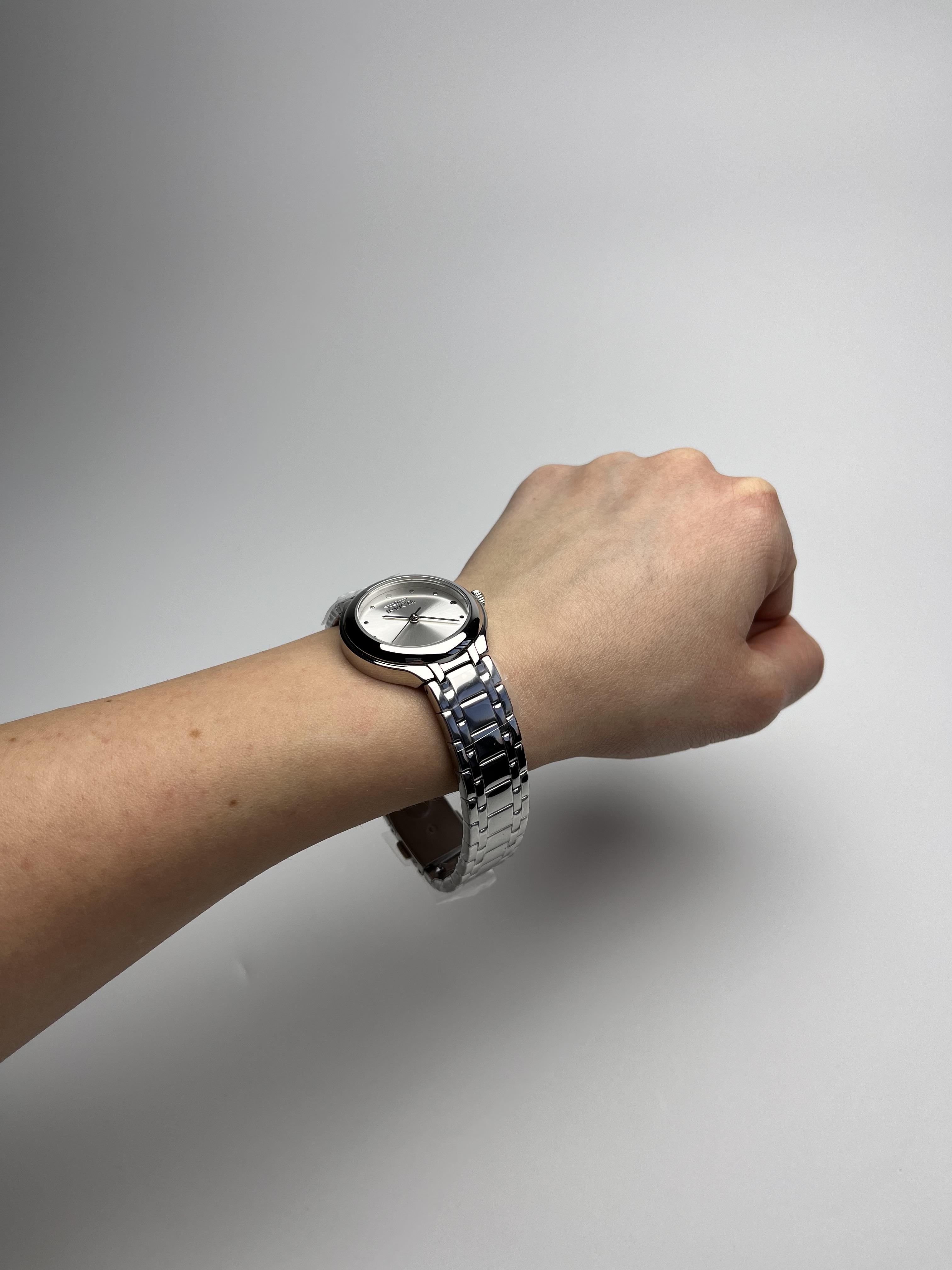 Наручний годинник жіночий Invicta 48226 Wildflower (24757311) - фото 10 Наручний годинник жіночий Invicta 48226 Wildflower (24757311) - фото 10