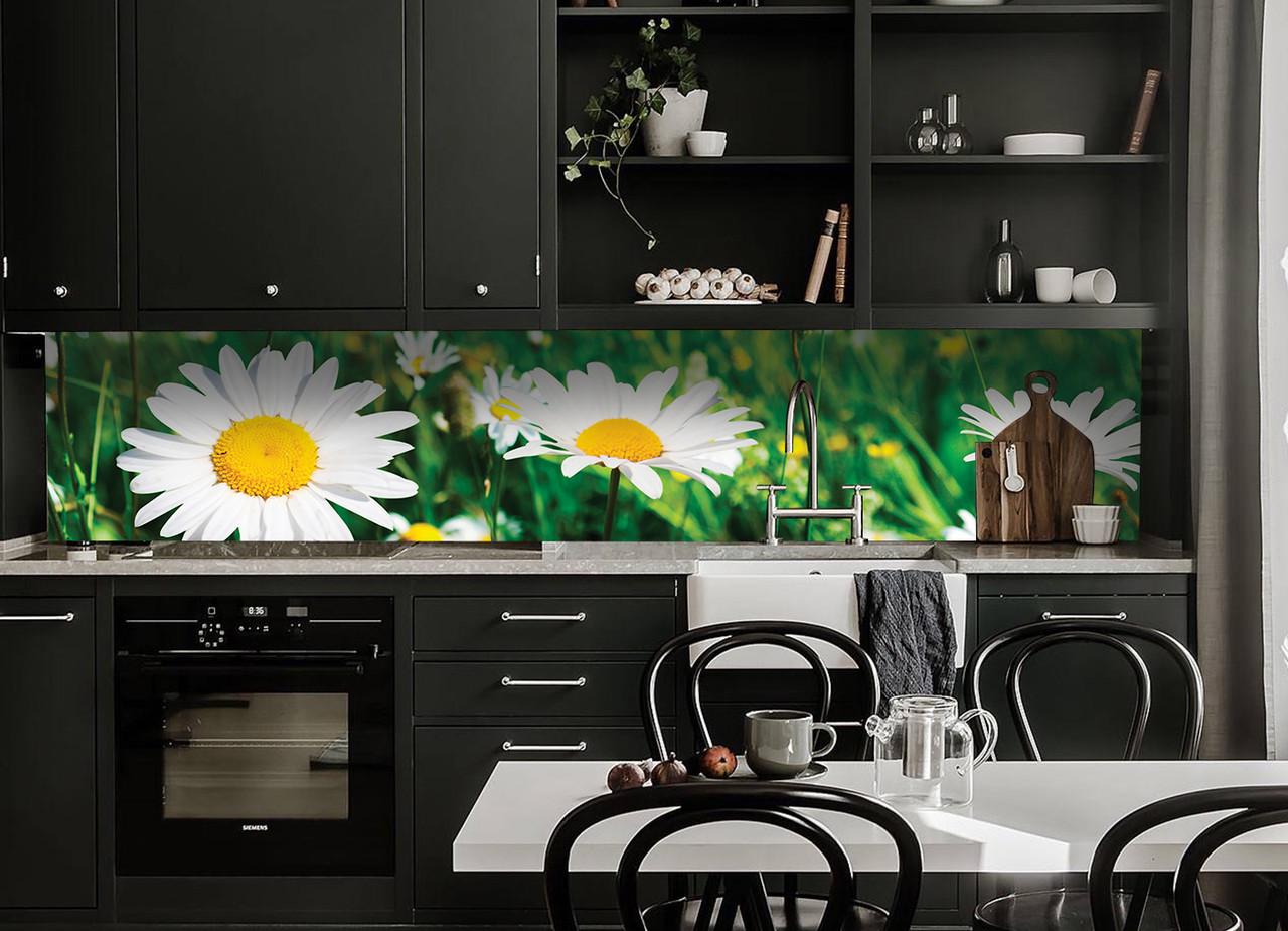 Кухонный фартук Солнечные ромашки из самоклеющейся виниловой пленки 60х300 см Зеленый