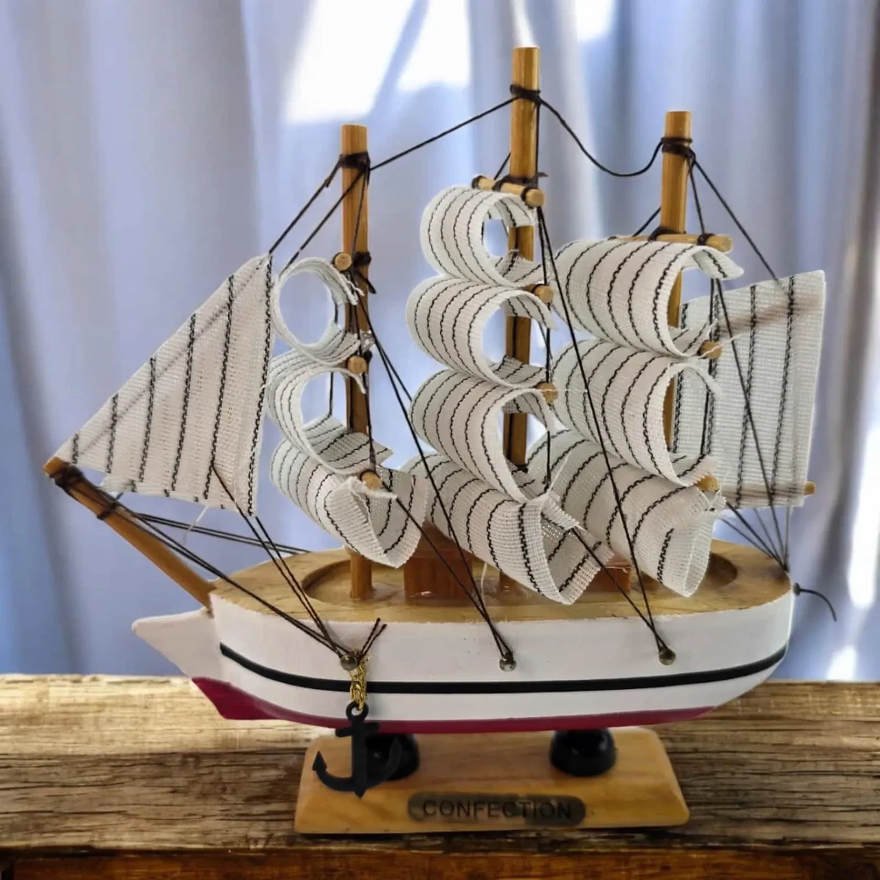 Модель парусника на подставке Морской Бриг Мечты 14х14х3,3 см (36168)