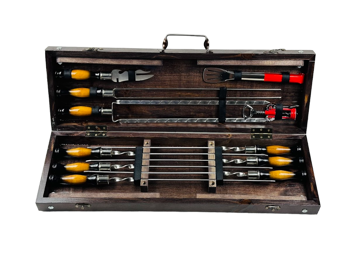 Набор шампуров подарочный Пантера люкс в деревянном кейсе на 11 предметов (106-10-KS-7623)