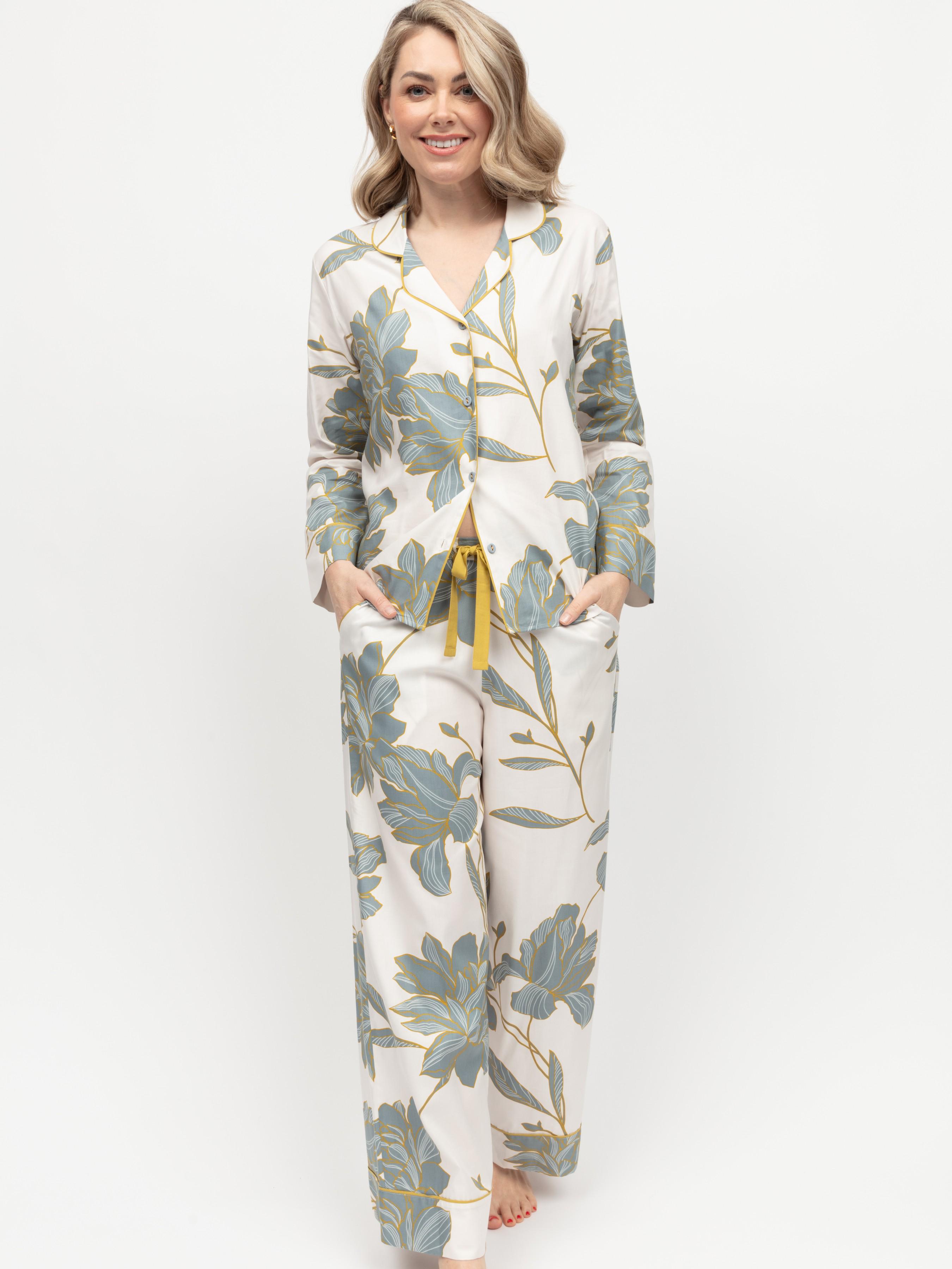Пижама женская CYBERJAMMIES Piper 0426-0427 26/6XL Белый с цветочным принтом (5051877521711)