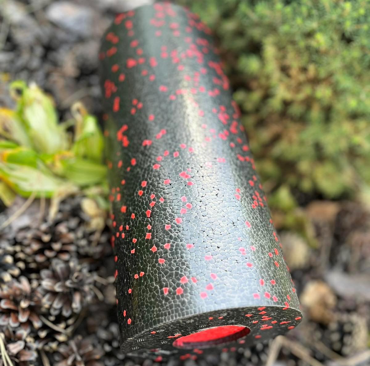 Ролик масажний гладкий PowerPlay PP-4348 2in1 EPP Foam Roller 33x14 см Чорний/Червоний (A-013240) - фото 9