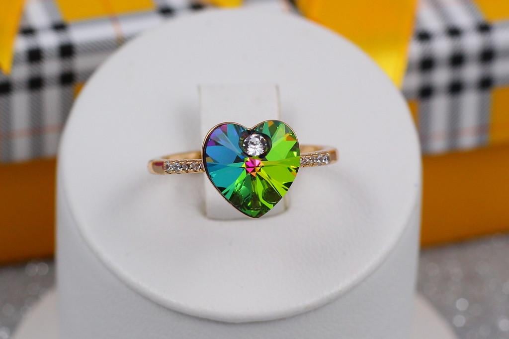 Кольцо Xuping Jewelry Сердечко Сваровски зеленый хамелеон р. 17 Золотистый