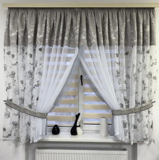 Комплект штор на кухню шифон/батист 550х180 см Білий/Сірий (465 4)