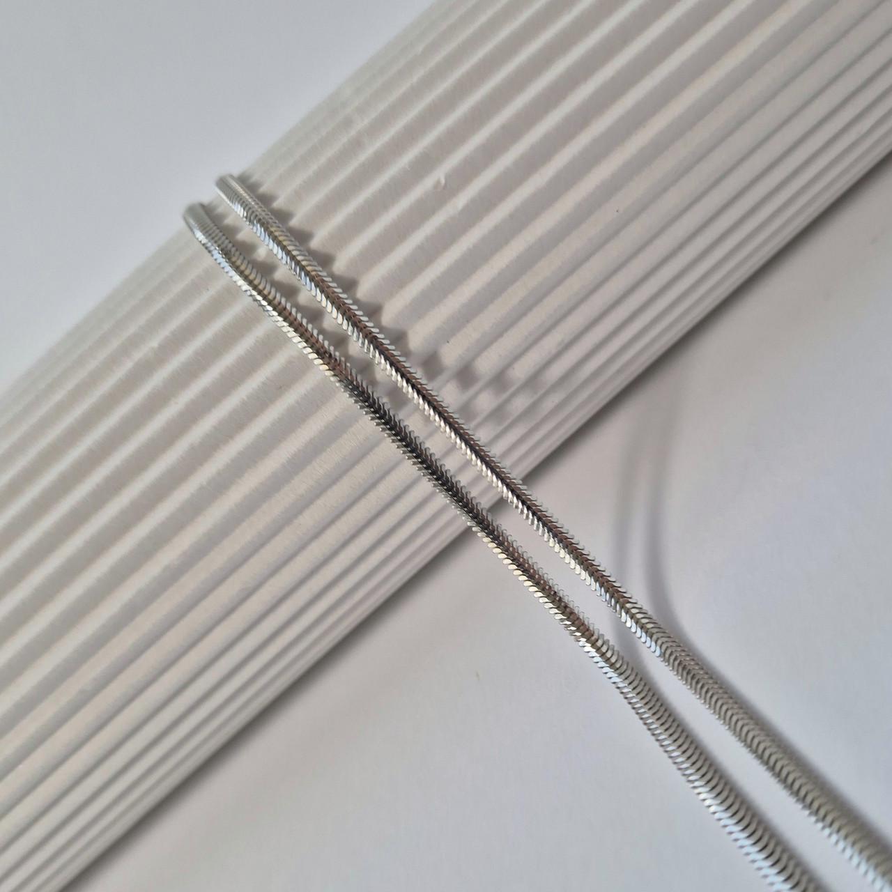 Ланцюжок плоский снейк срібло 925 проби родоване 3,90 г 40 см (222р1/40) - фото 5 Ланцюжок плоский снейк срібло 925 проби родоване 3,90 г 40 см (222р1/40) - фото 5