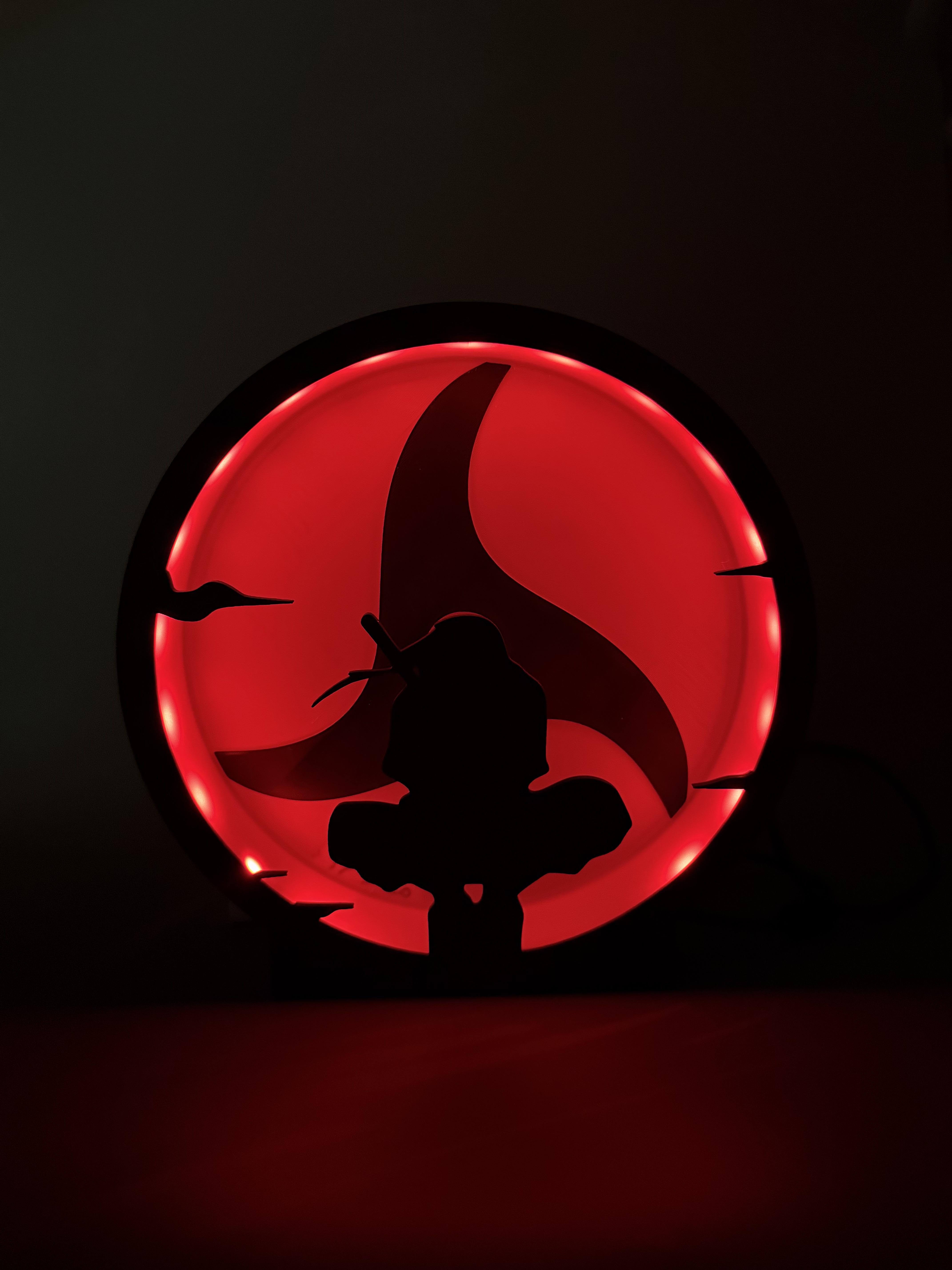 Ночник Итачи из Наруто 24х24х5 см