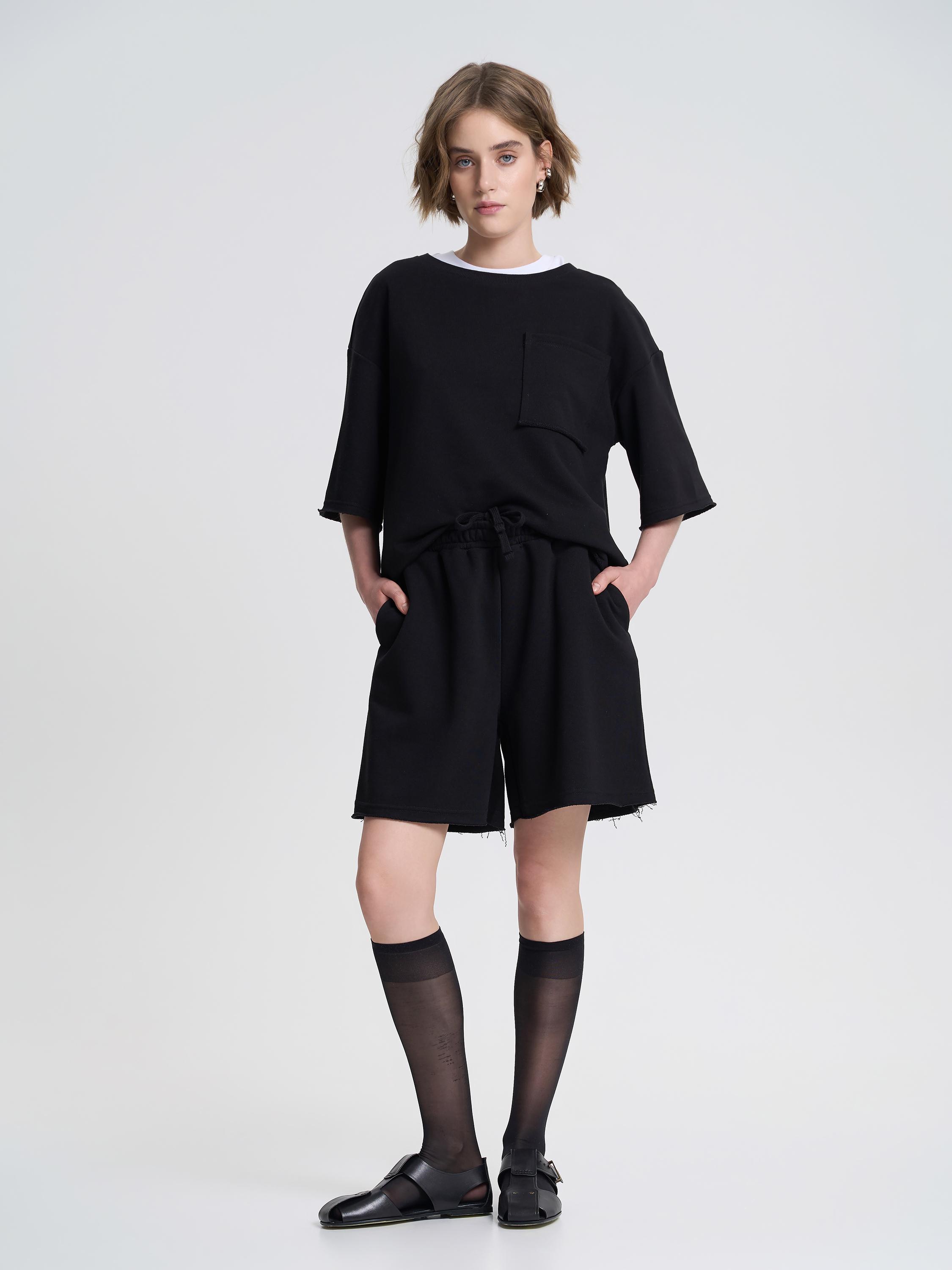 Футболка жіноча щільна з необробленим краєм ROZA 240607 XL Чорний (4824005717666) - фото 2