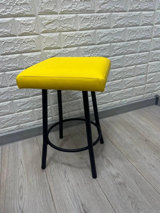 Табурет кухонний Tutty+ 30х45 см Жовтий/Чорний (28374416)