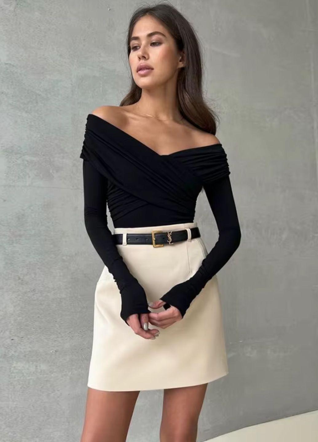 Боди женский с открытыми плечами и драпировкой однотонный 16087 L Черный - фото 2