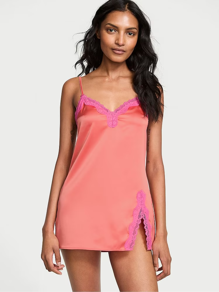 Сукня для сну Victoria's Secret Coral Ribbon Pink Lace Slip Dress сатин М Кораловий (27040171)
