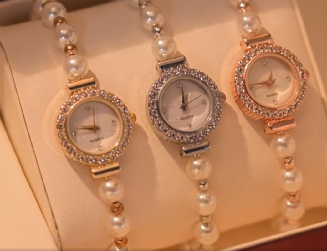 Наручний кварцовий годинник з регульованим браслетом із перлин та стразами Золотистий (2689612586) - фото 8 Наручний кварцовий годинник з регульованим браслетом із перлин та стразами Золотистий (2689612586) - фото 8