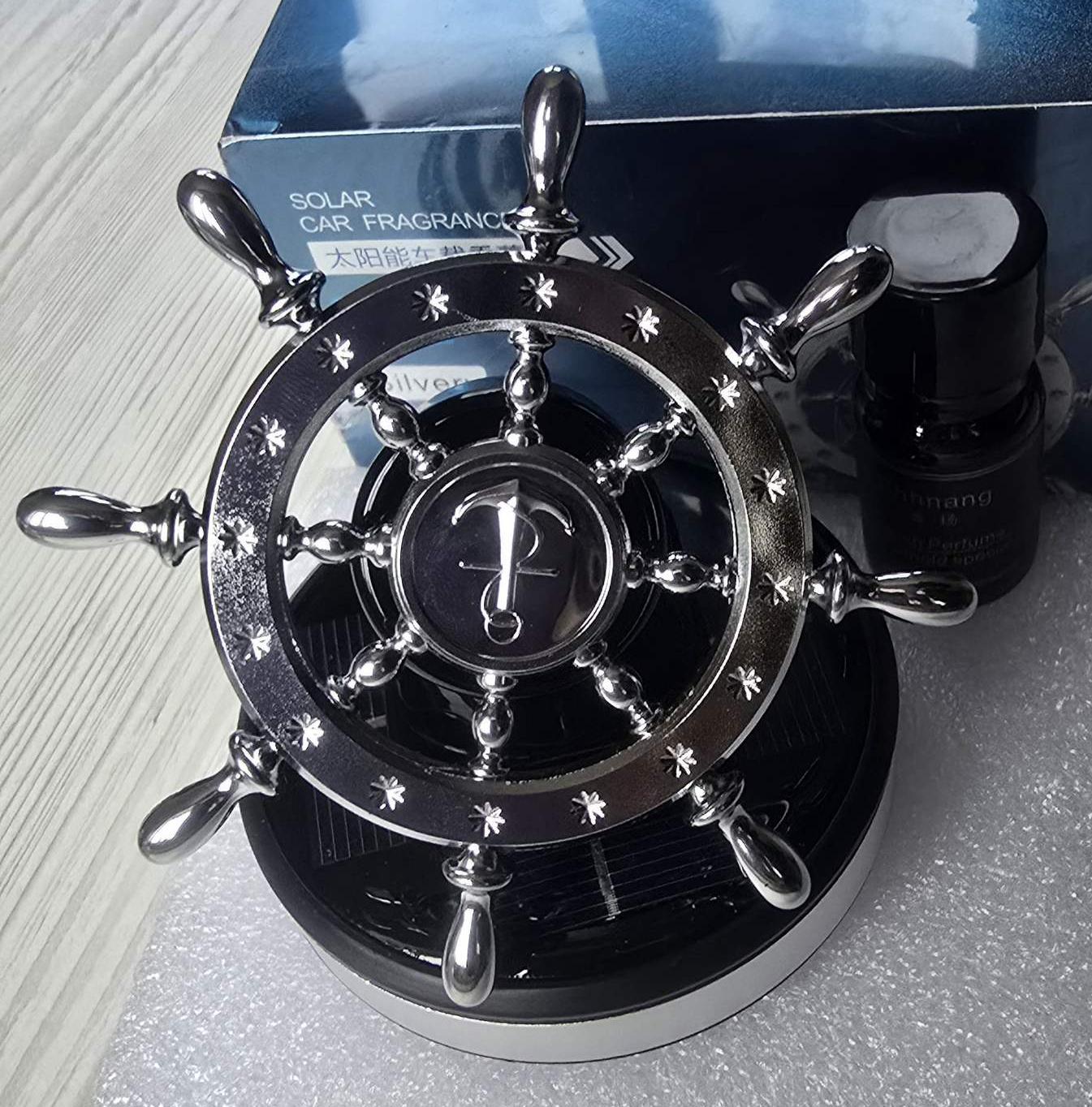 Ароматизатор-дифузор для автомобіля Штурвал Сріблястий (718814) - фото 5 Ароматизатор-дифузор для автомобіля Штурвал Сріблястий (718814) - фото 5
