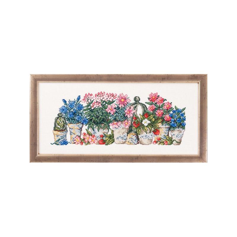 Набор для вышивания крестиком Permin 12-5185 Pink blue flowers (23655) Набор для вышивания крестиком Permin 12-5185 Pink blue flowers (23655)