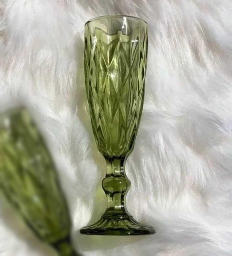 Бокал Смарагд для шампанського із кольорового скла 150 мл Зелений (21-0719DL-G) - фото 9 Бокал Смарагд для шампанського із кольорового скла 150 мл Зелений (21-0719DL-G) - фото 9