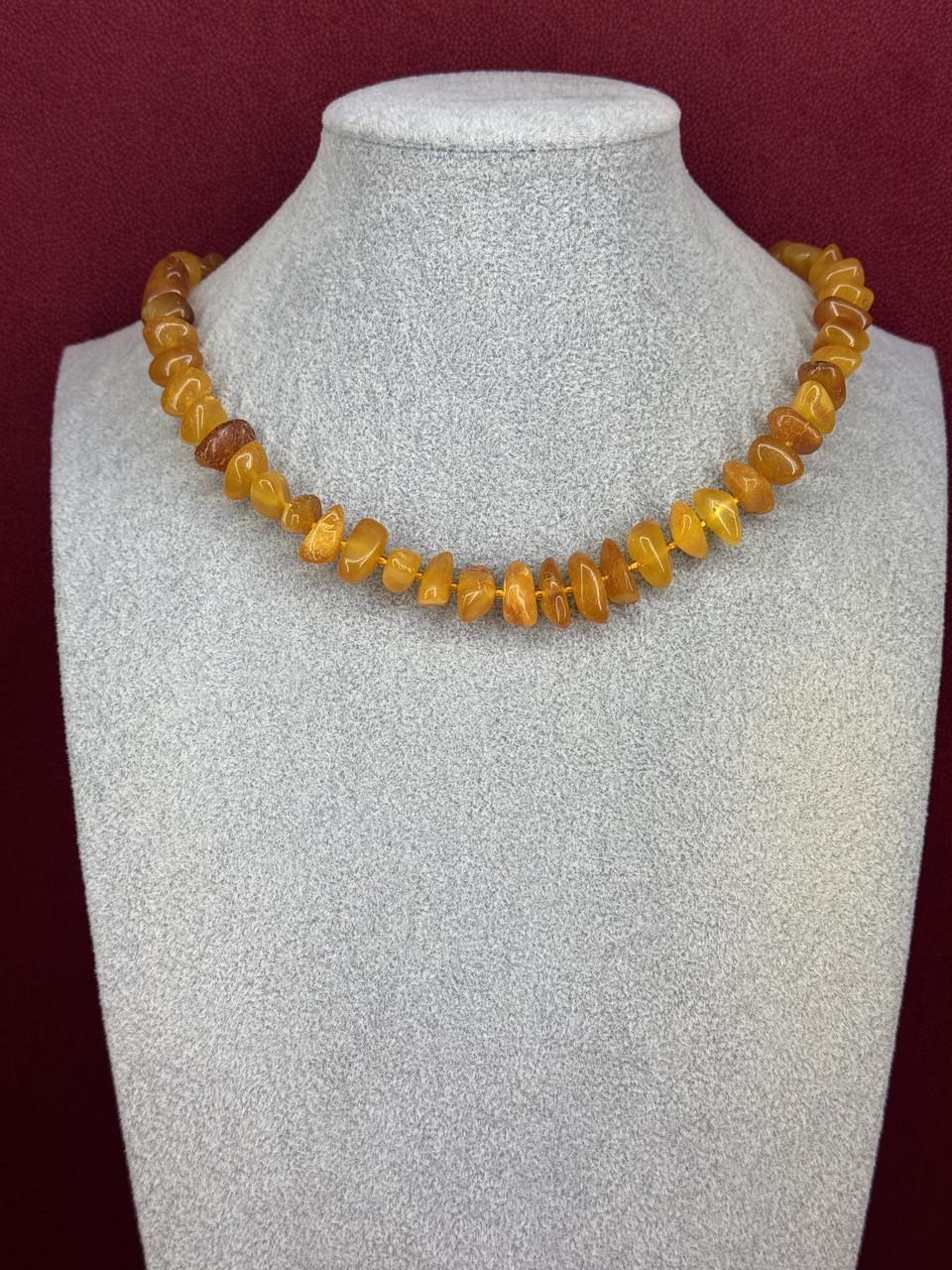Бусы из янтаря лечебные 44 см (н-784)