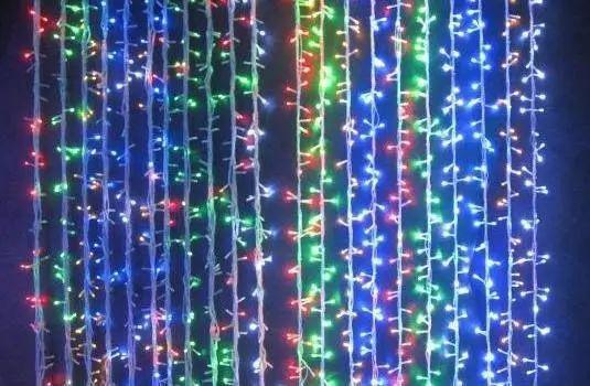 Гирлянда водопад новогодняя 320-400L 10х32 Ламп с RGB подсветкой внутри помещения 3x3 м