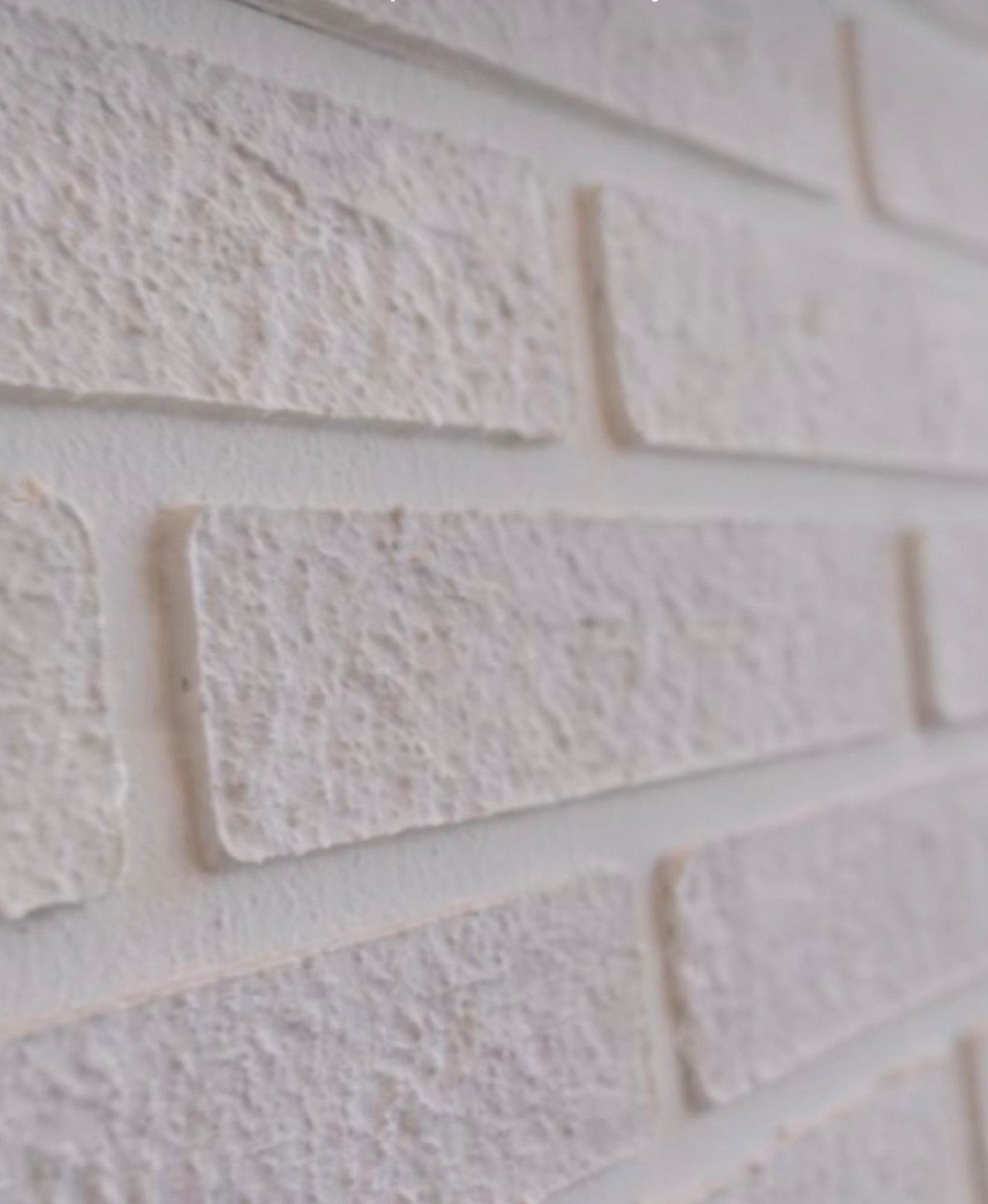 Кирпич гибкий на самоклеящейся основе Flexolith для интерьеров и фасадов Белый (FLХ-110) - фото 5 Кирпич гибкий на самоклеящейся основе Flexolith для интерьеров и фасадов Белый (FLХ-110) - фото 5