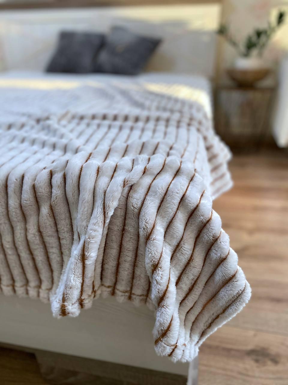 Плед плюшевий 200х230 см Сірий з коричневим (Д-Mpled003/3-03) - фото 4 Плед плюшевий 200х230 см Сірий з коричневим (Д-Mpled003/3-03) - фото 4