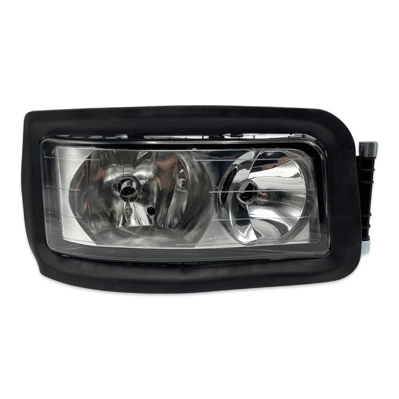 Фара основна з гумовим ободом MAN TGA/TGL/TGM права сторона RH (505768)