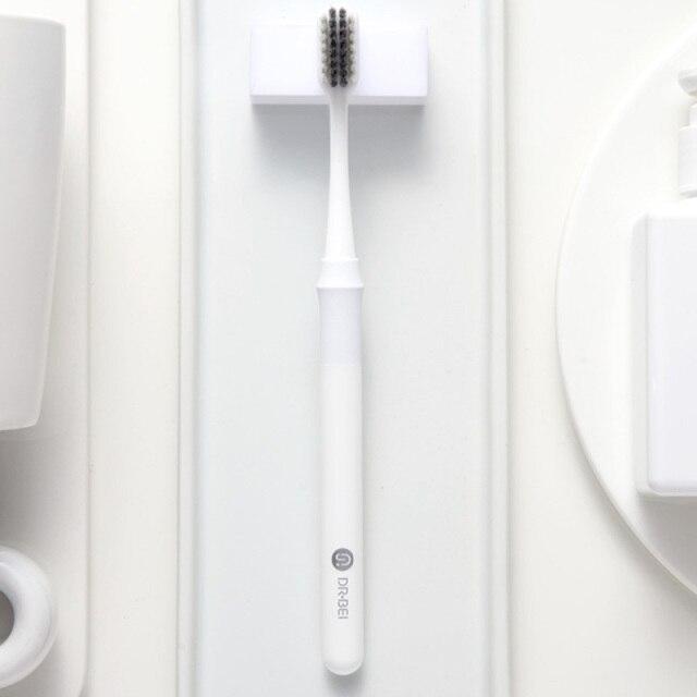 Зубна щітка Dr.Bei Bass Toothbrush з футляром White - фото 3