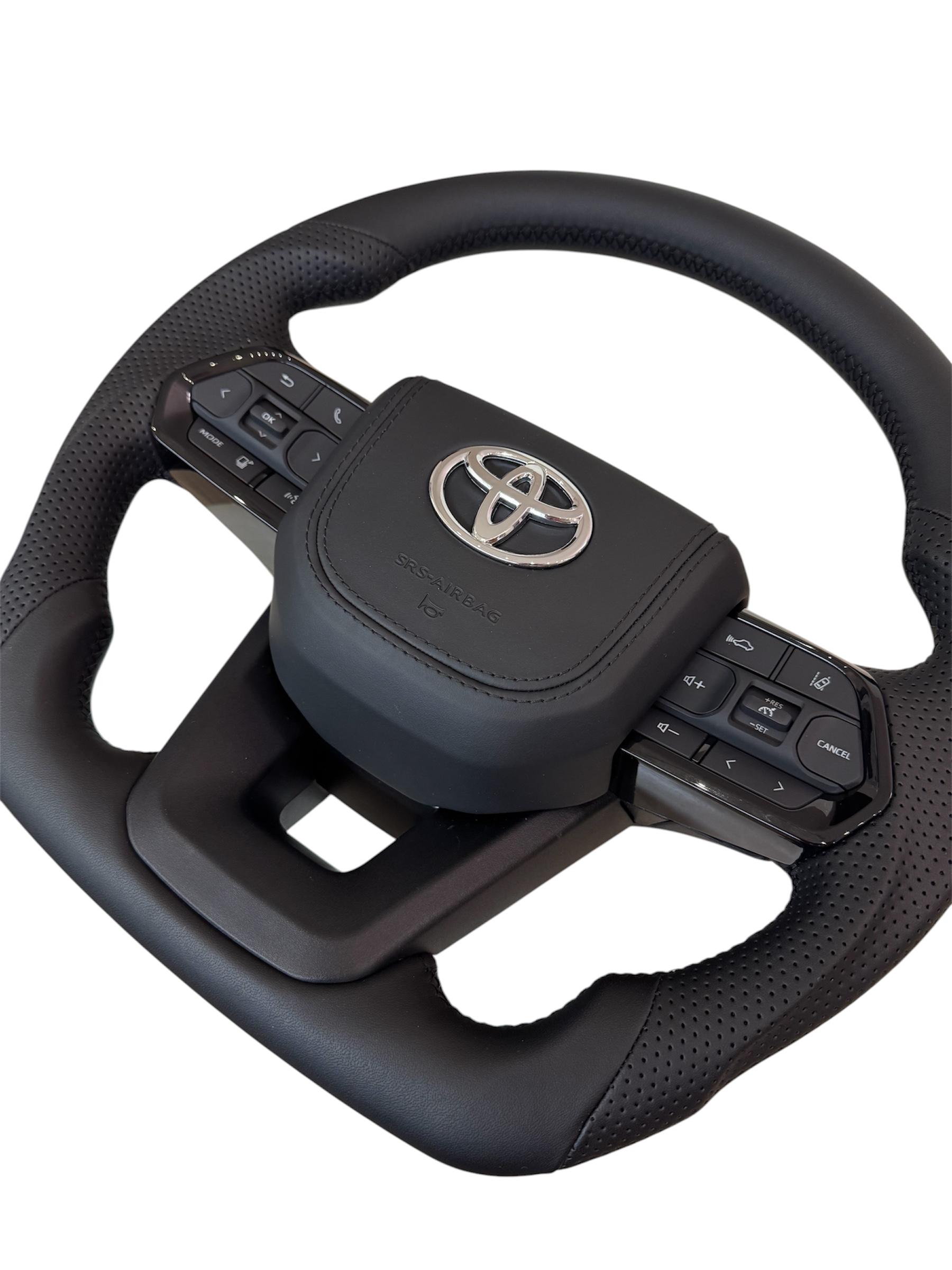 Руль для Toyota Land Cruiser 200/Prado 150 кожа со скошенным низом подушка из кожи хром (29452383) - фото 3 Руль для Toyota Land Cruiser 200/Prado 150 кожа со скошенным низом подушка из кожи хром (29452383) - фото 3