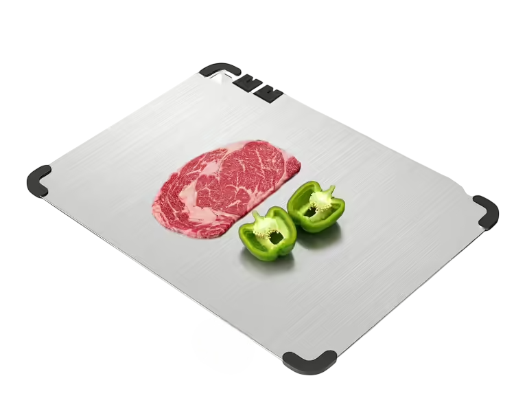 Доска разделочная из нержавеющей стали Bafeil с точилкой для ножей и силиконовыми уголками 38x28 см (2681178)