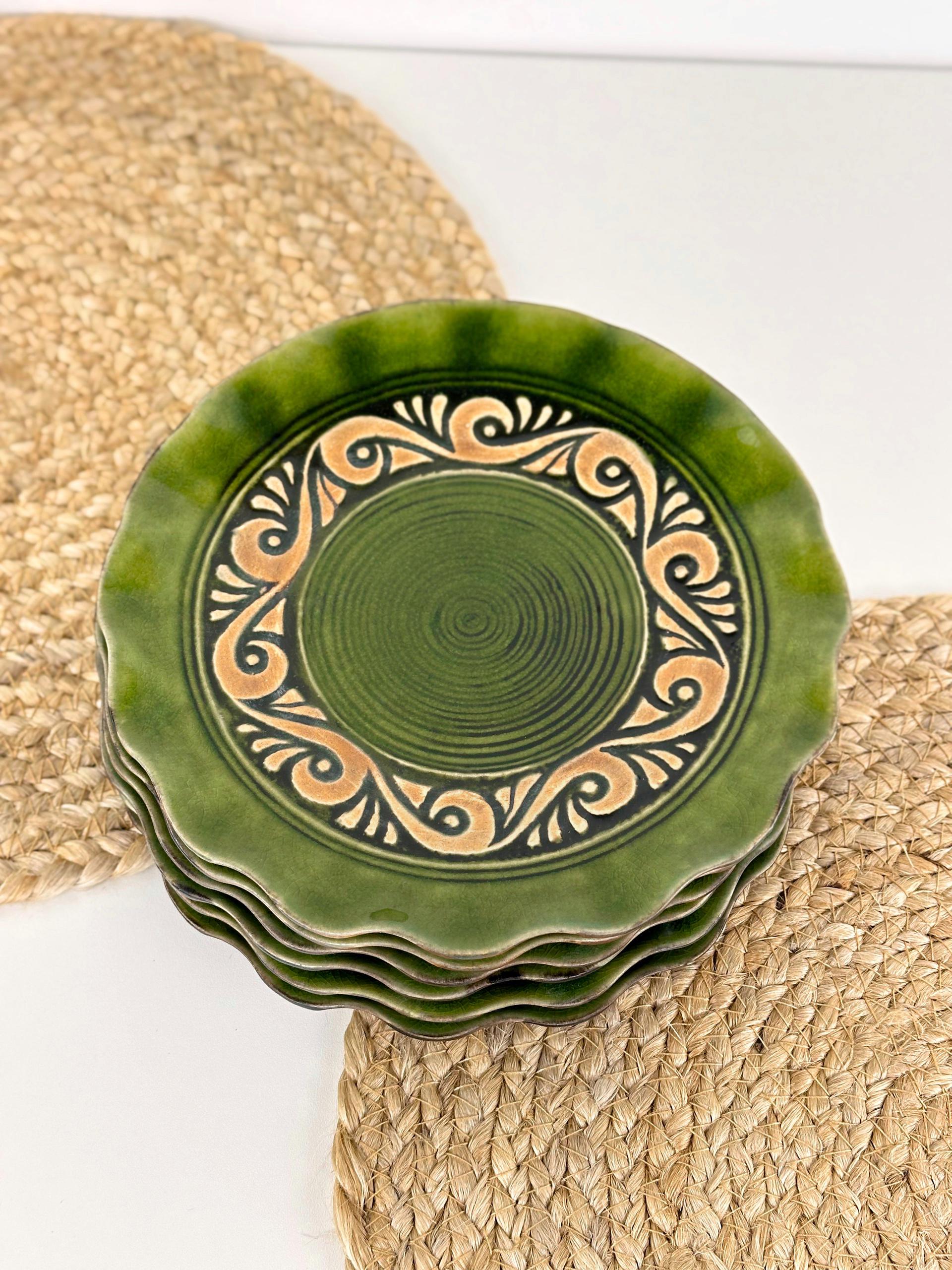 Набір глиняних тарілок Гражда 20 см х 6 шт. Коричневий (17019-15) - фото 4 Набір глиняних тарілок Гражда 20 см х 6 шт. Коричневий (17019-15) - фото 4